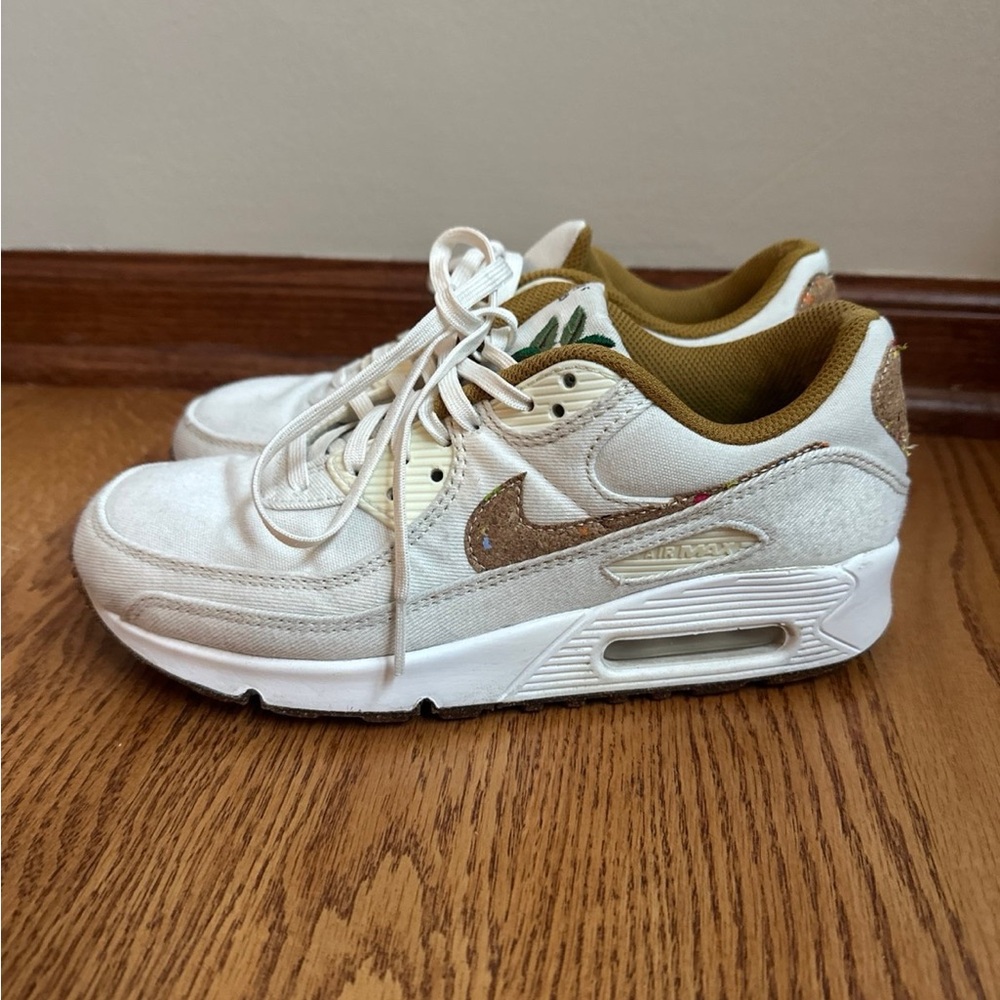 Nike Air Max 90 SE "Cork" Coconut Milk Wheat Sneakers